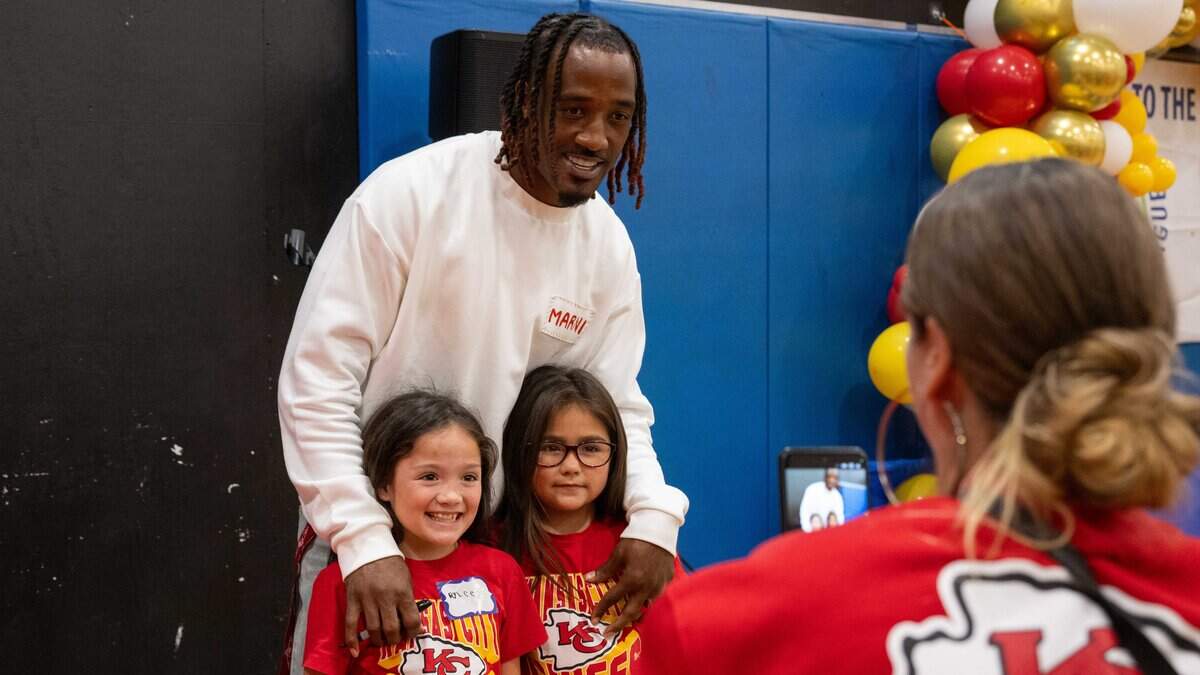 How Chiefs' L'Jarius Sneed is helping kids cope with peer pressure, gun violence