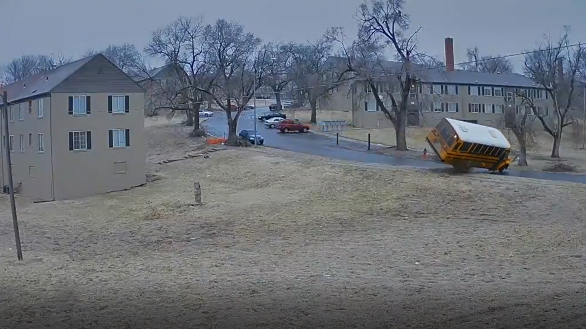 School bus rolls over in south Kansas City | Kansas City Star