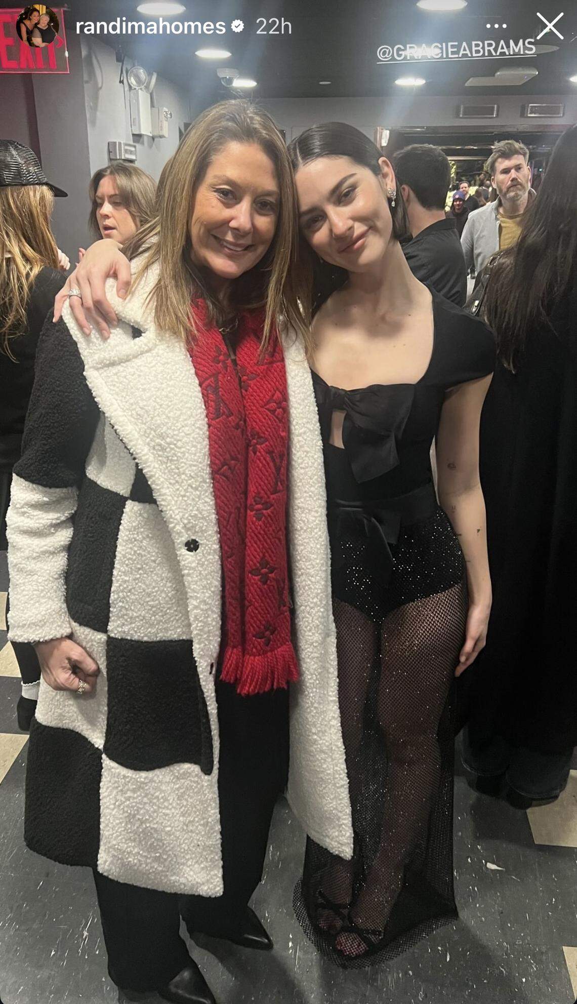 Randi Mahomes and singer Gracie Abrams at “SNL.”