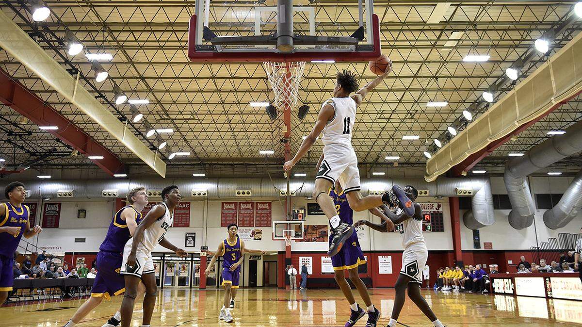 The annual William Jewell High School Holiday Classic basketball tournament tips off Monday and runs through Thursday at the college in Liberty.