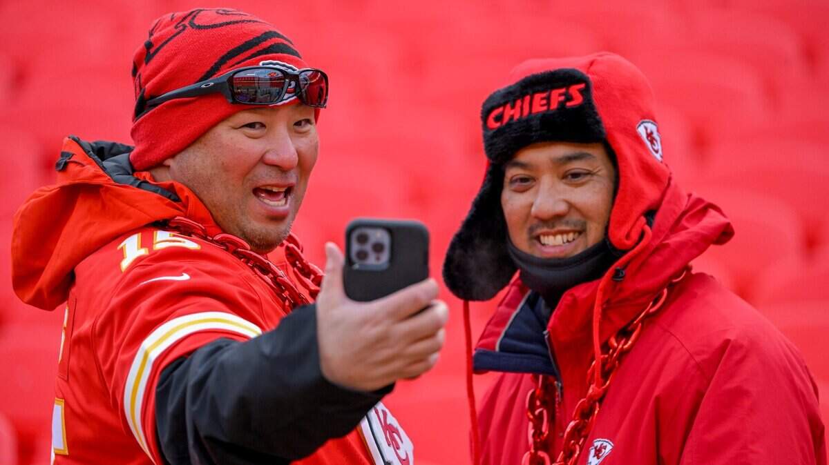 What color is ‘Chiefs red’ and why do we love it so much? | Kansas City ...