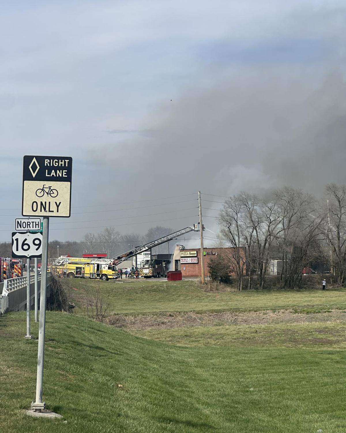 Fire crews from Smithville and Kansas City battled a blaze at Smithville Plaza, a strip mall near U.S. 169 and West Main Street, on March 30, 2026.