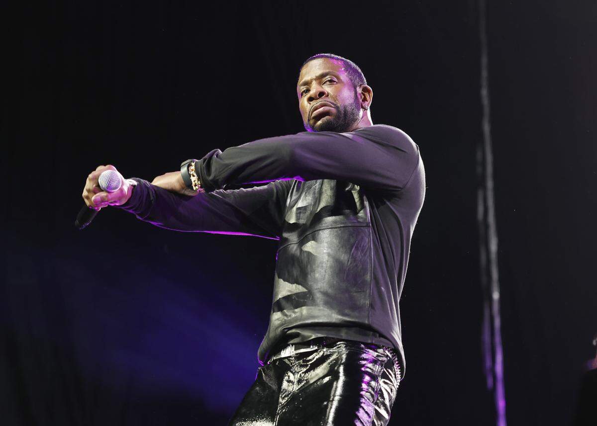 NASHVILLE, TENNESSEE - APRIL 16: American singer & songwriter Keith Sweat performs at Bridgestone Arena on April 16, 2023 in Nashville, Tennessee. (Photo by Jason Kempin/Getty Images)