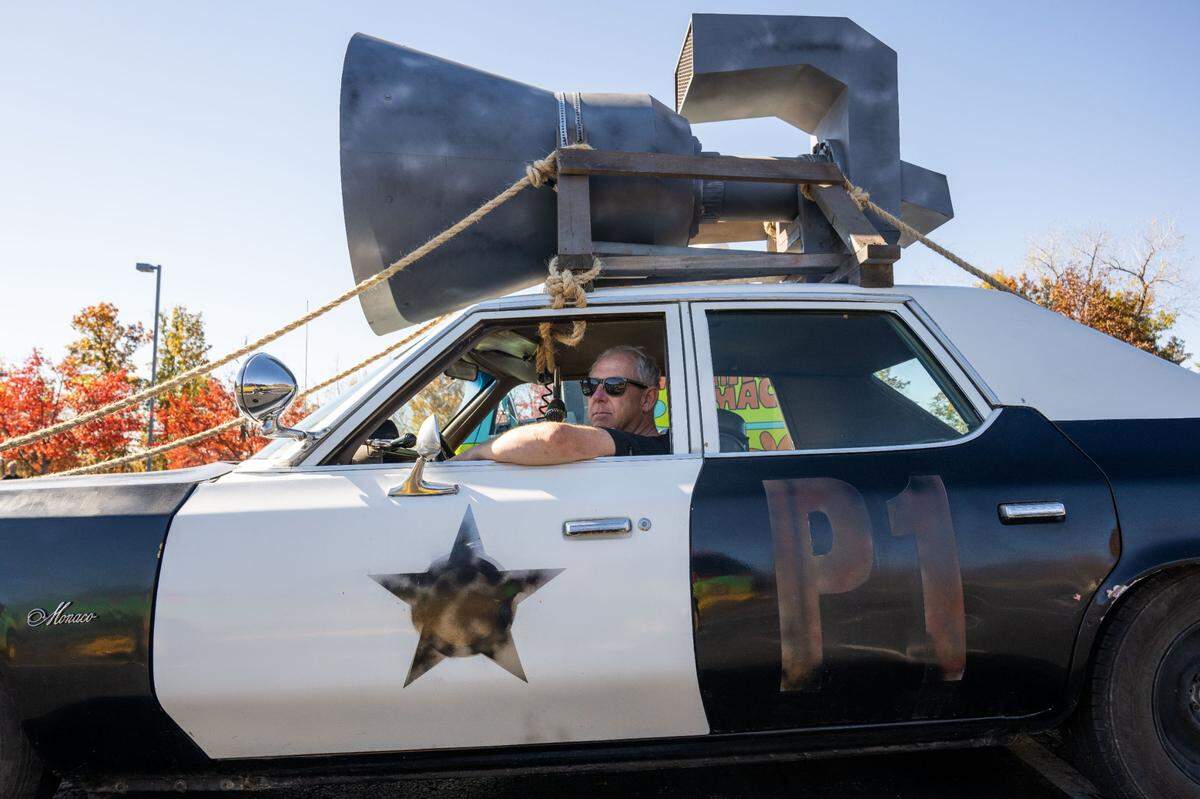 Russell Dameron’s cousin, Rodney Creed used his mechanical skills to restore a dilapidated version of the Bluesmobile back to life.