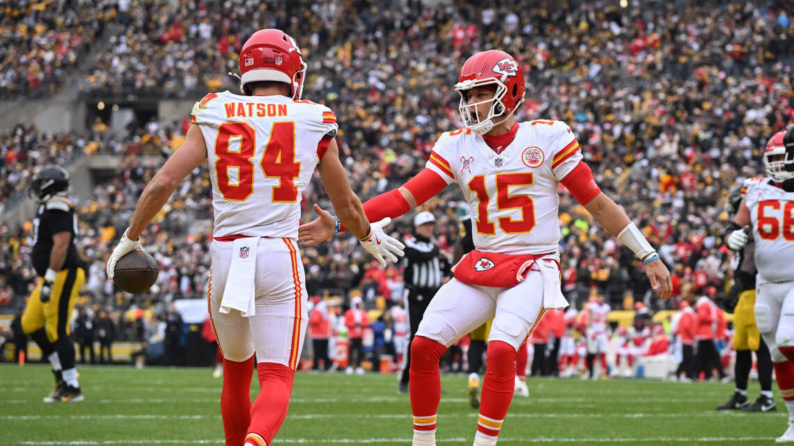 Chiefs expected to place Tyquan Thornton on IR, sign Justin Watson after bye