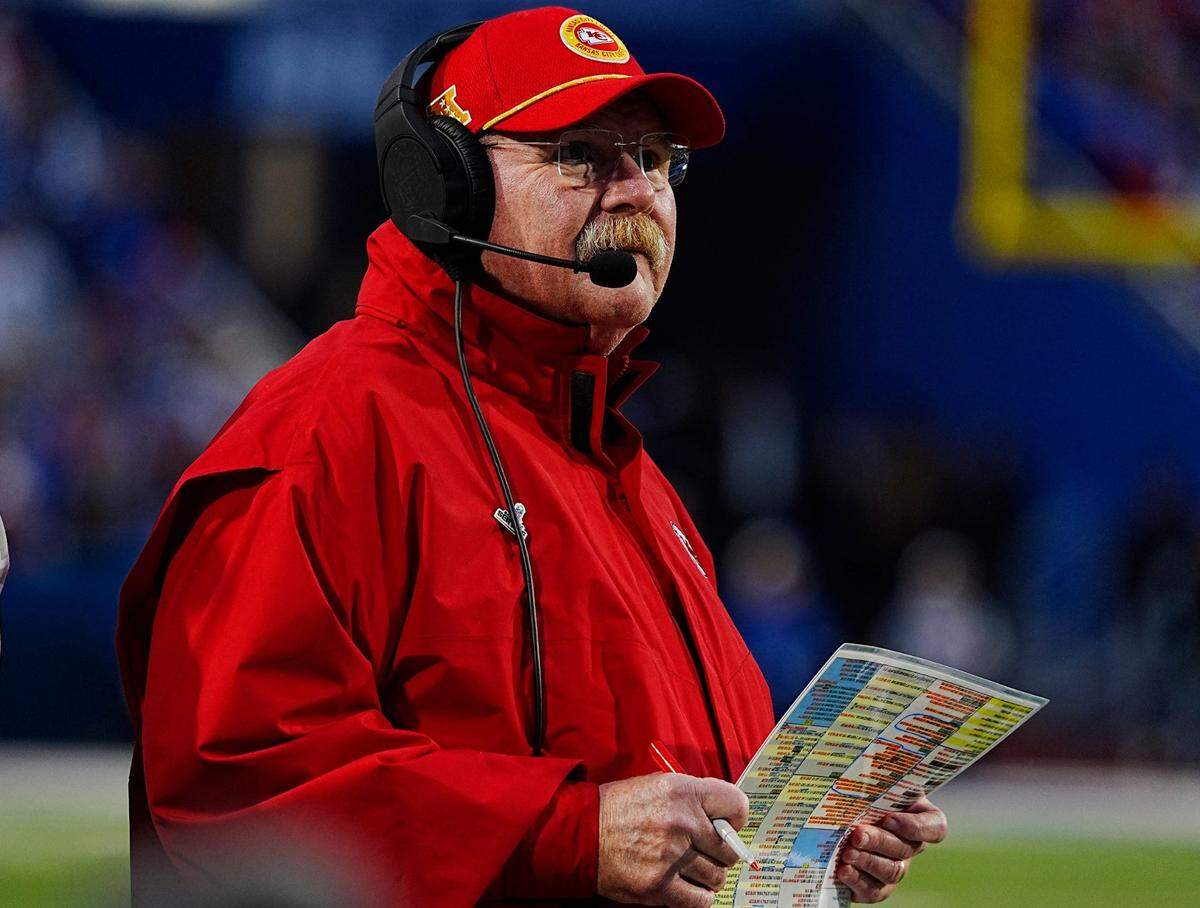 Kansas City Chiefs coach Andy Reid looks toward his team during first-half action against the Buffalo Bills at Highmark Stadium in Orchard Park on Nov. 17, 2024.