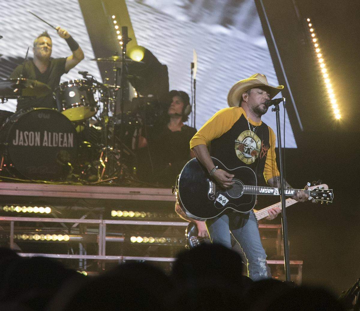 Tickets for Jason Aldean’s Oct. 8 concert at the T-Mobile Center will go on sale May 21.