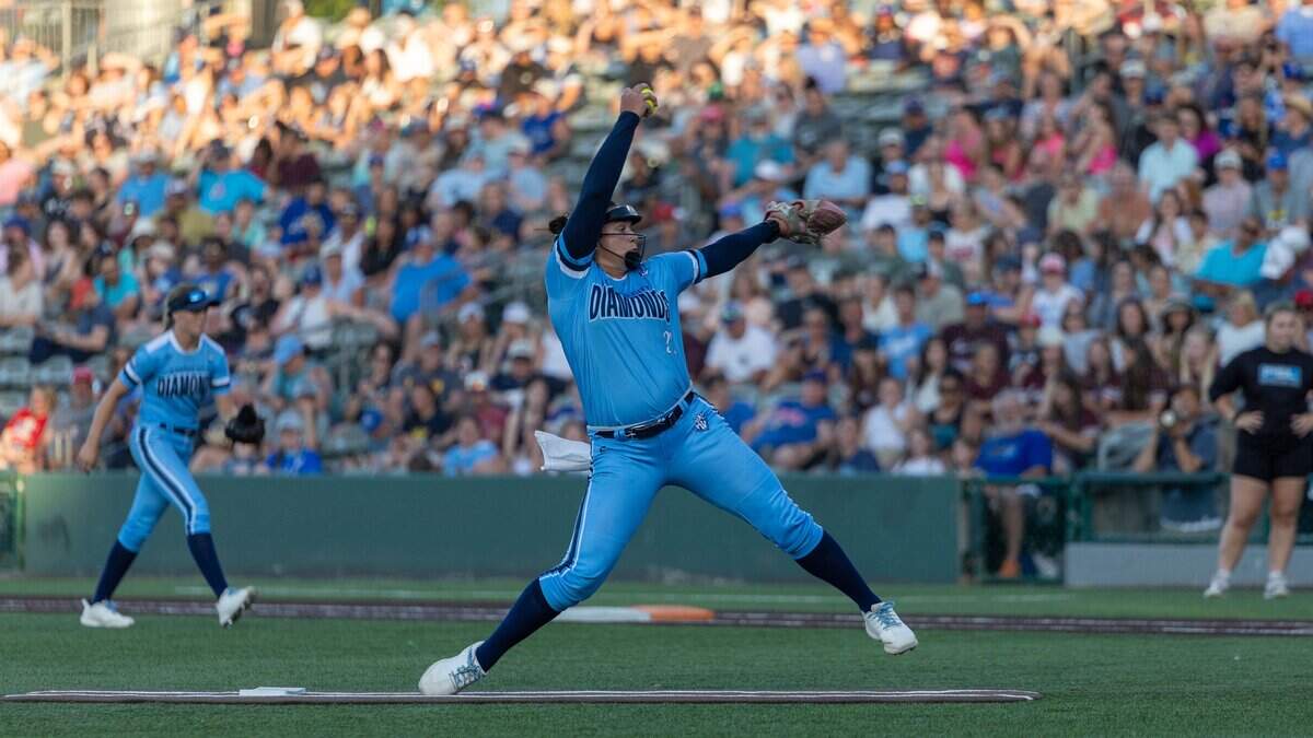 KC Diamonds pitcher dominates hitters in viral TikTok videos | Kansas ...