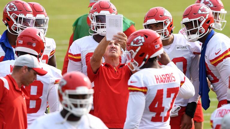 The Kansas City Chiefs own the NFL’s worst run defense. Here are two potential fixes