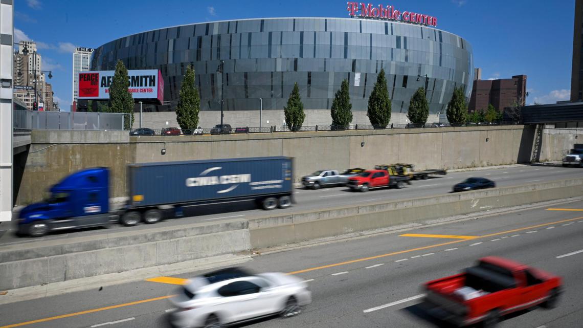 Twelve people were killed on I-670 from 2018 to 2023, the third worst in the nation for deaths per mile, according to a recent analysis.