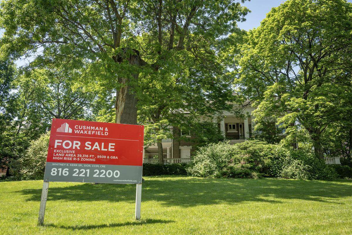 The owners want to demolish the historic home at 4526 Warwick St., in Kansas City seen on Monday, May 11, 2026. The home sits next door to the Jannes Library & Learning Center, a historic home that the Kansas City Art Institute turned into a library.