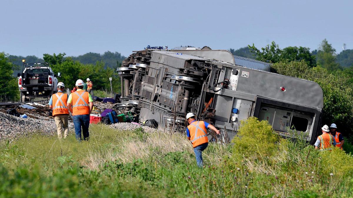 Several cars of an Amtrak train traveling from Los Angeles to Chicago derailed Monday afternoon after it struck a dump truck at a crossing in northern Missouri, Amtrak announced. More than 200 people were on board the train at the time of the crash, which was first reported about 12:43 p.m. near Mendon, Missouri, according to the Missouri State Highway Patrol. Three people were killed in the crash, the patrol said, including two people on the train and one person in the dump truck.