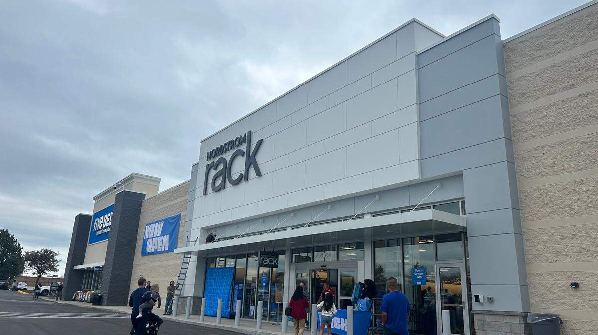 Overland Park’s Nordstrom Rack just opened, attracting long lines and crowds.