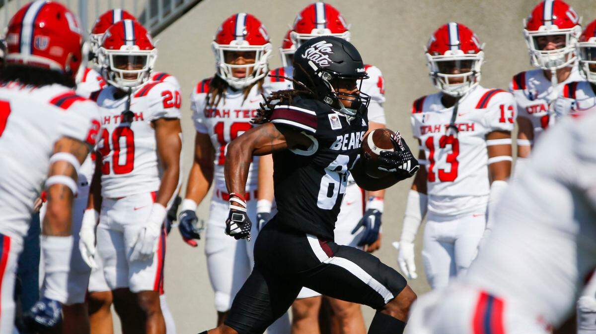 Missouri State Bears receiver DVontae Key takes off down the Utah Tech sideline during Saturday’s game at Plaster Field in Springfield.