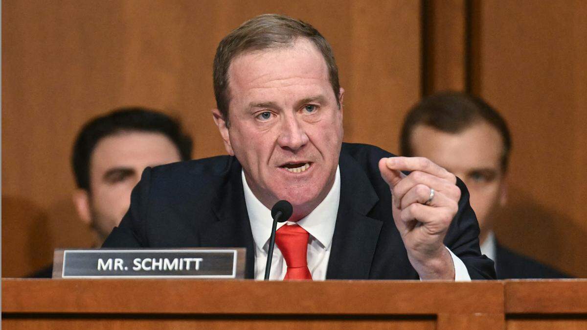 Sen. Eric Schmitt filed suit against Chinga when he was Missouri attorney general.
