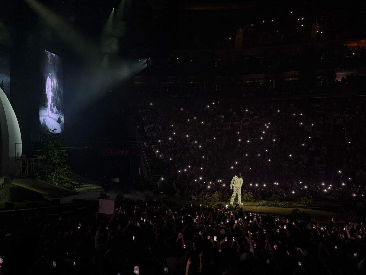 Hip-hop and R&B artist Don Toliver performing in front of a sold out crowd at the T-Mobile Center on Wednesday, June 17 in Kansas City, Missouri.