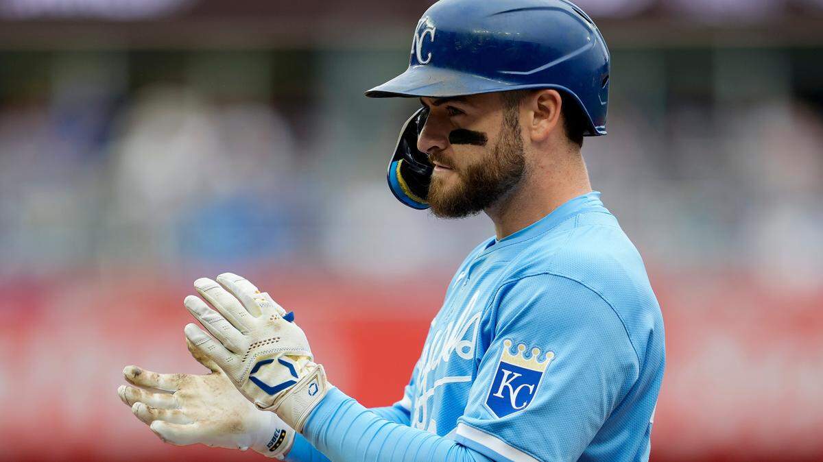Kansas City Royals center fielder Kyle Isbel singled aboard during the eighth inning of Sunday’s loss to the San Francisco Giants ... but he was left stranded in the series finale at Kauffman Stadium.