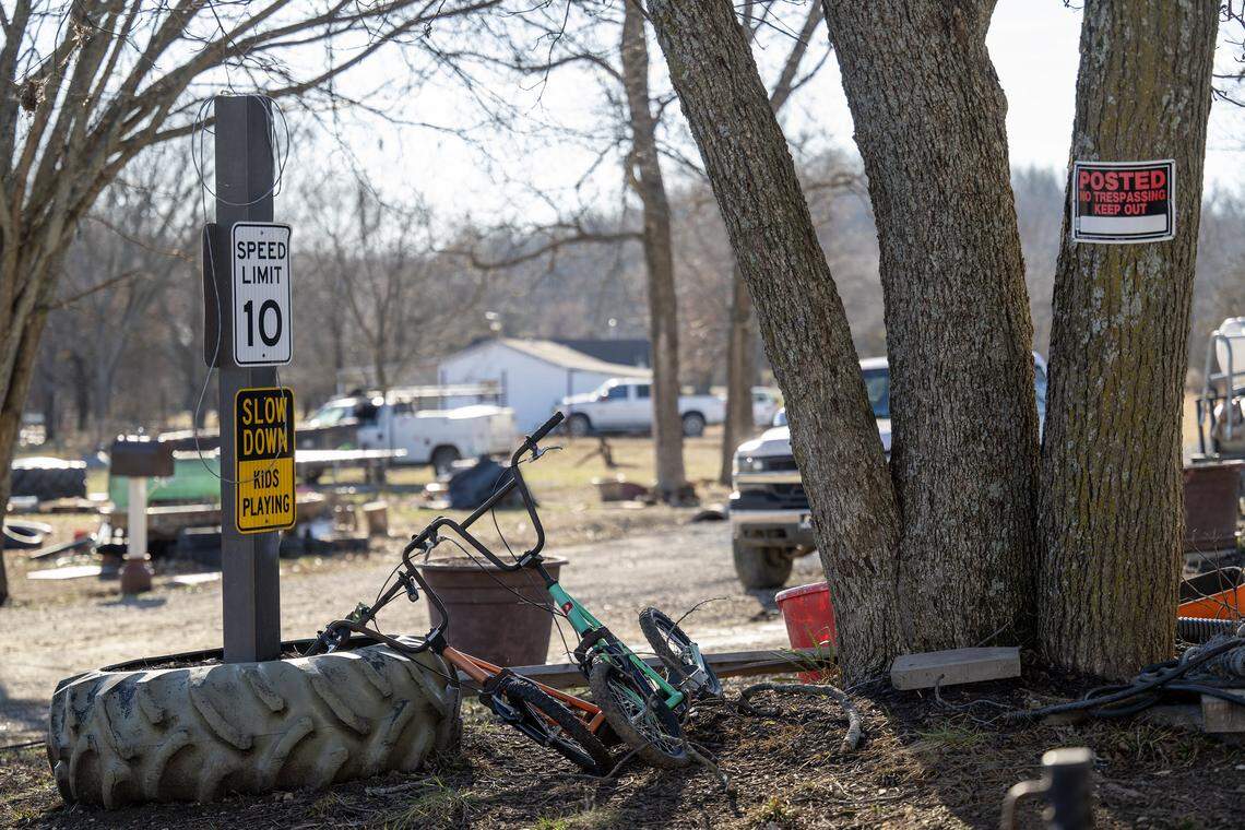 Children's bikes are seen on the Damon B. Leonard, 47, in the Holiday Lakes neighborhood on Monday, Jan. 12, 2026, in Pleasanton, Kansas, in Linn County.
