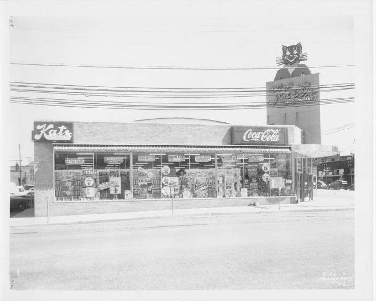 The Katz Drugstore at 10th and Minnesota in Kansas City, Kansas. Winnie the whale was displayed here on Oct. 9, 1953. The image is from the General Photograph Collection at Kansas City Public Library.