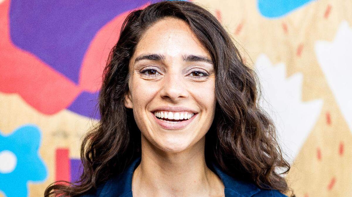 Olivia Flores, a teacher, she wanted to impact the lives of children at an early age and her work with KCPS helps students with bilingual skills 