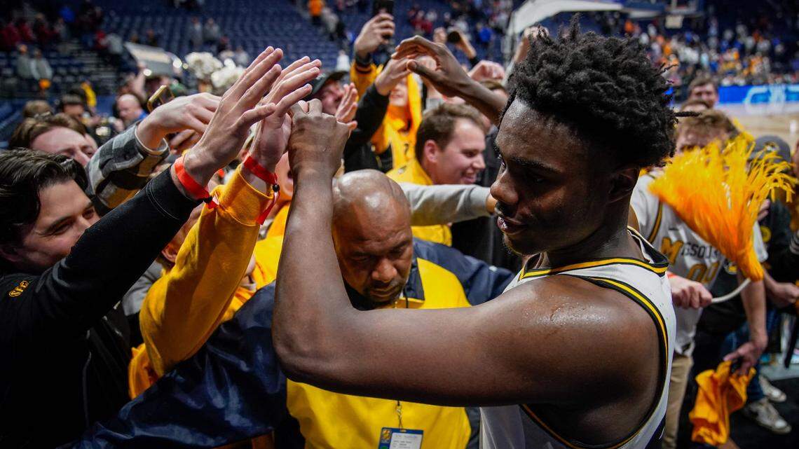 Mizzou basketball’s Kobe Brown will stay in 2023 NBA Draft. Here’s his message to fans