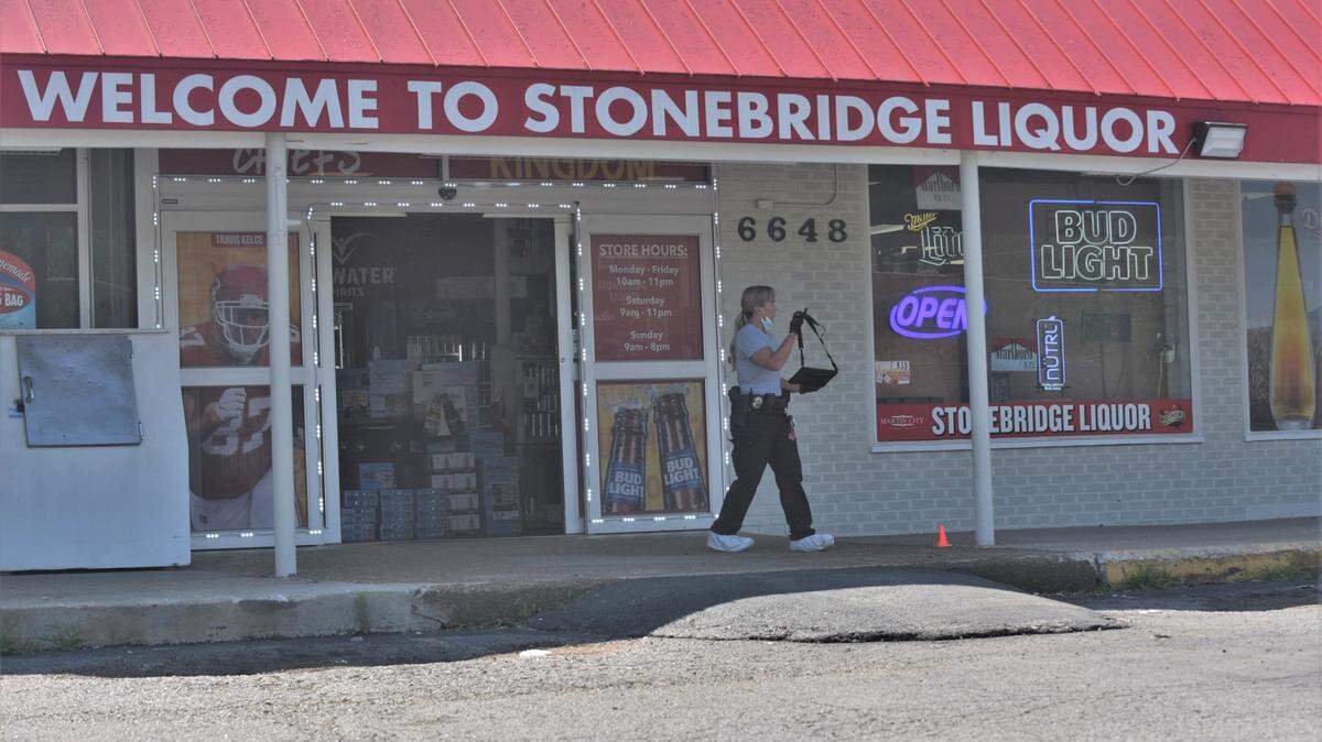 Shawnee police and investigators with Johnson County’s crime lab were investigating a knife attack at Stonebridge Liquor in Shawnee on Friday afternoon.