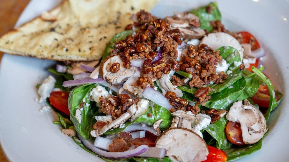 I hate salads. But this Kansas City pizza restaurant makes one I love