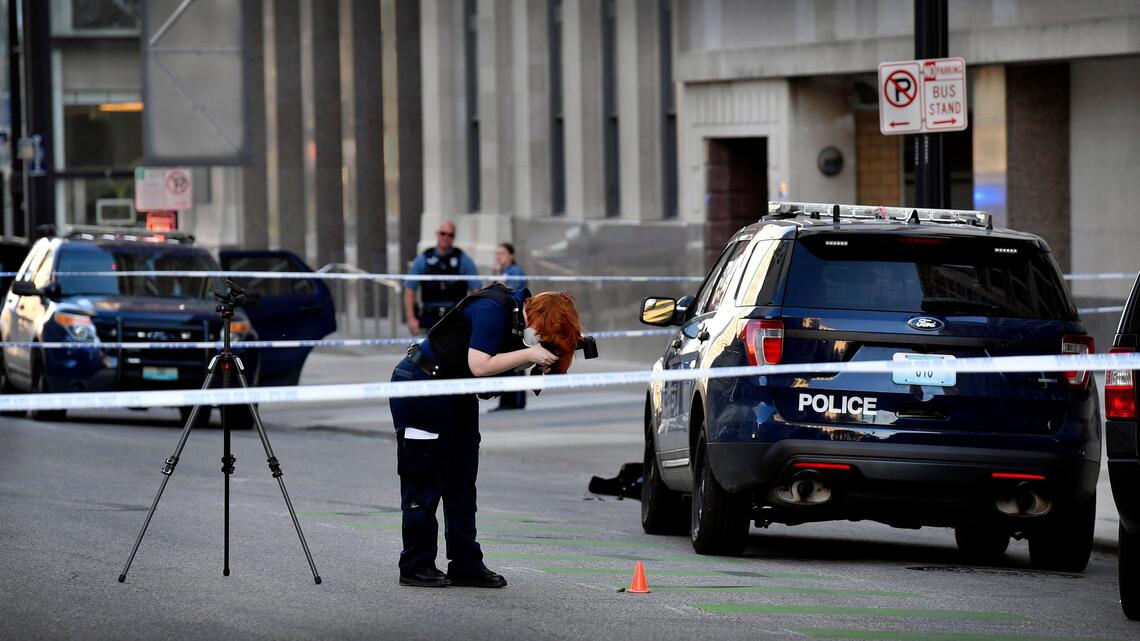 Officer stabbed Wednesday near 9th and Grand in downtown Kansas City, police say