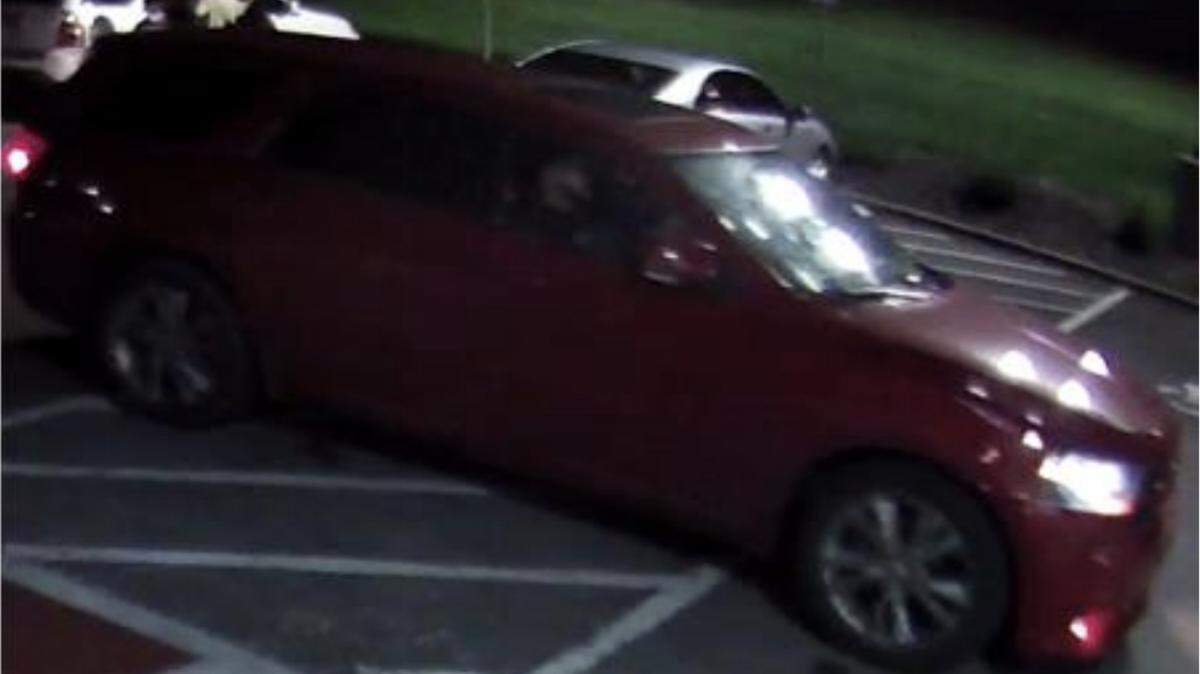 Kansas City, Kan., police released photos of a red Dodge Durango whose occupants allegedly fired shots into an Applebee’s restaurant near Rainbow Blvd.