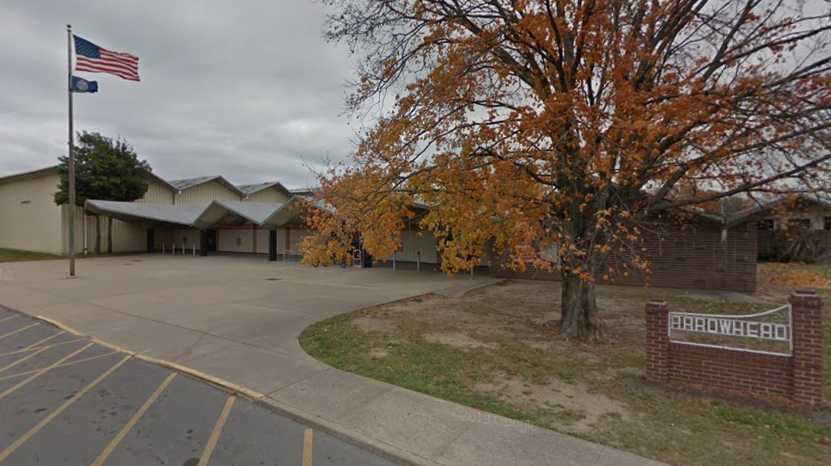 Classes were cancelled at Arrowhead Middle School Monday after a fire started in the school’s boiler room. No injuries were reported.