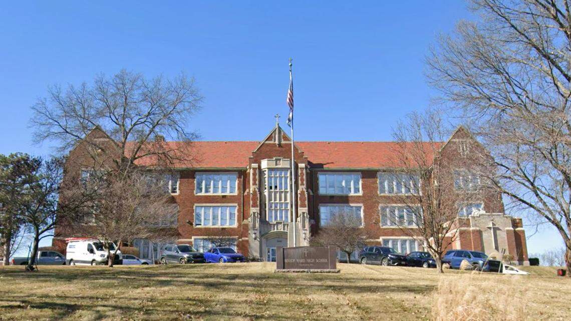 Vandalism leads to postponed graduation at Kansas City, Kansas, high school