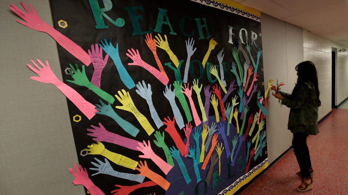 At a packed marathon meeting, Olathe approves COVID mask mandate for all schools