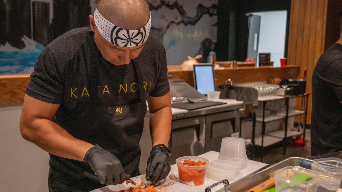 Former Johnson County chocolate shop to become hand roll sushi bar