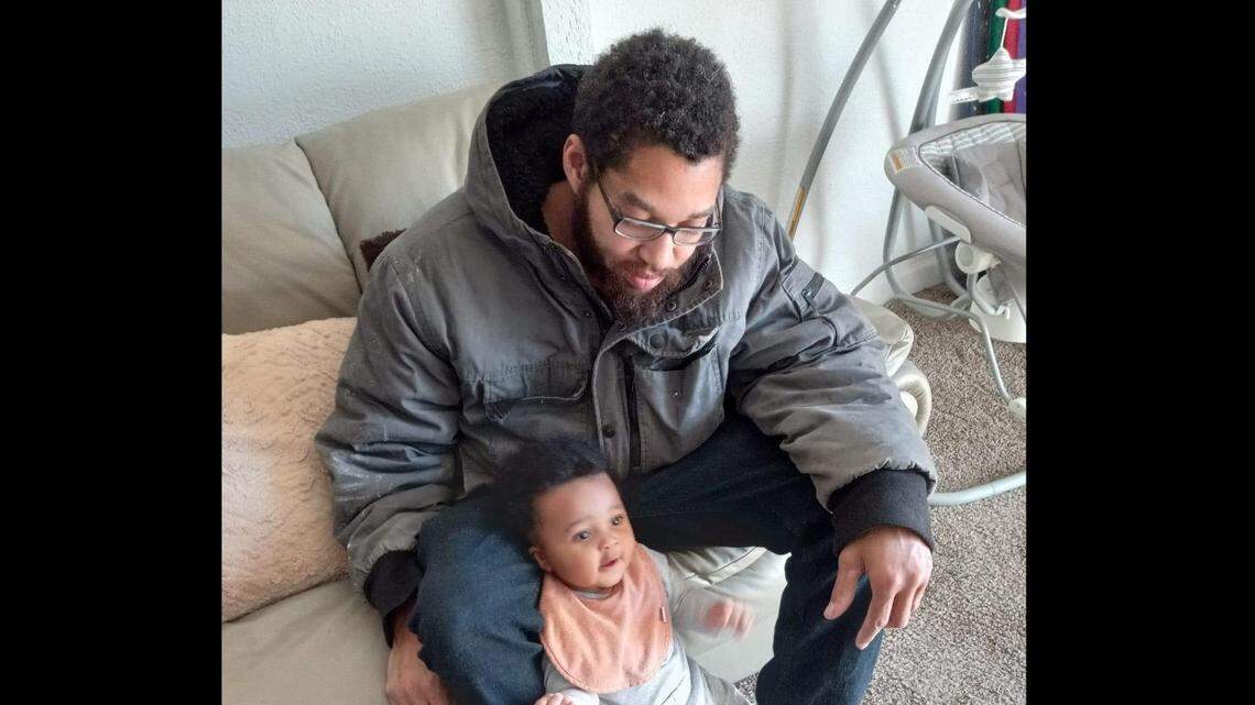 Should ex-Raytown officer lose license after shooting man who posed no threat? | Opinion