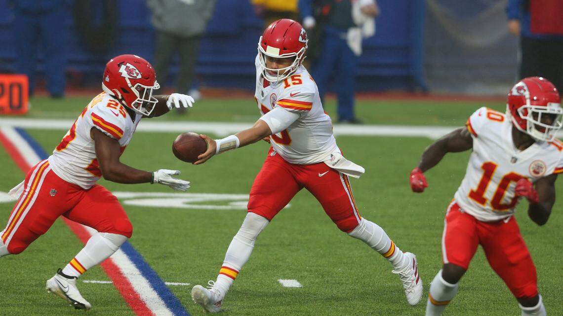 After win in Buffalo, Chiefs’ Reid, Mahomes discuss Bell’s addition to potent offense