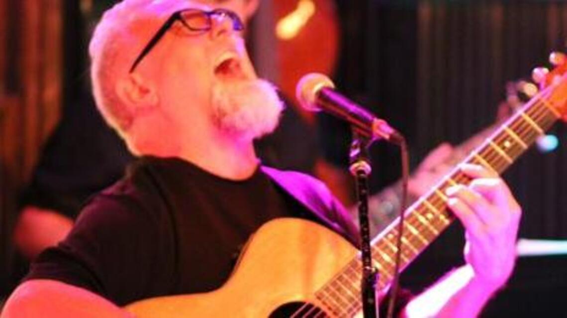 Lawsuit blames Fauci and federal agencies for Kansas City musician’s COVID-19 death