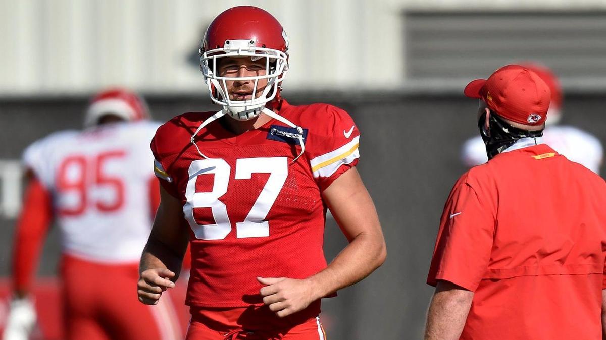 Tight end Travis Kelce participated in the Kansas City Chiefs training camp at their training facility Friday, Aug. 21, 2020.
