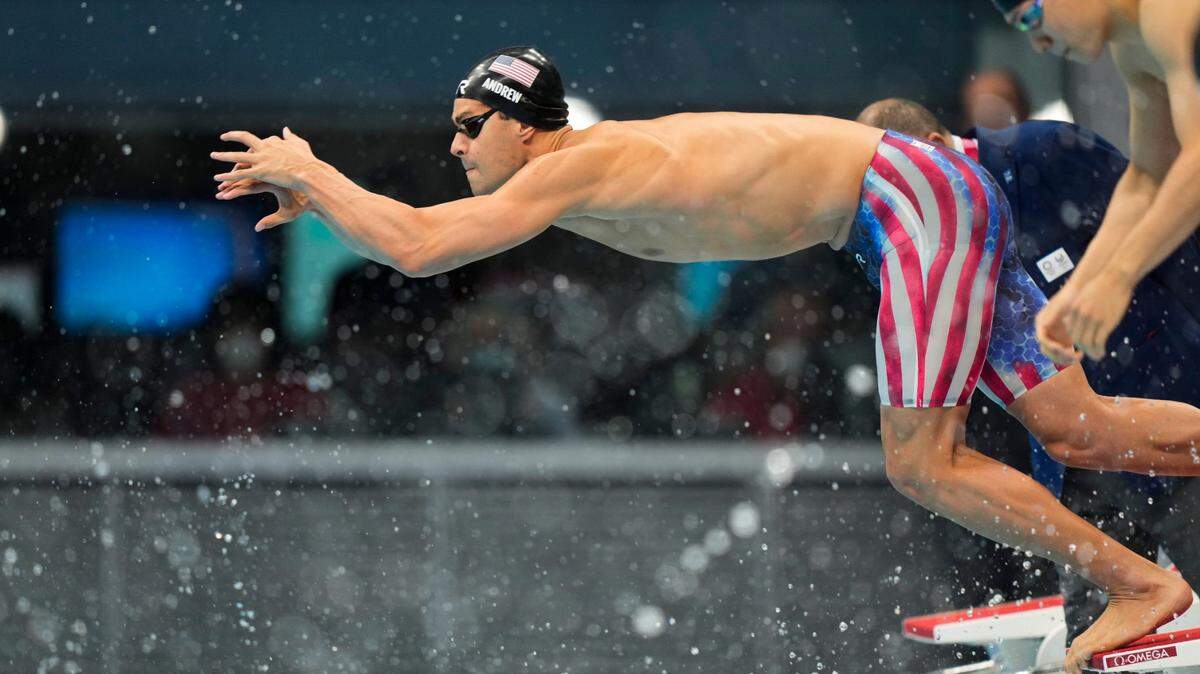 Michael Andrew, of United States, starts in the men’s 4x100-meter medley relay final at the 2020 Summer Olympics, Sunday, Aug. 1, 2021, in Tokyo, Japan. (AP Photo/David Goldman)