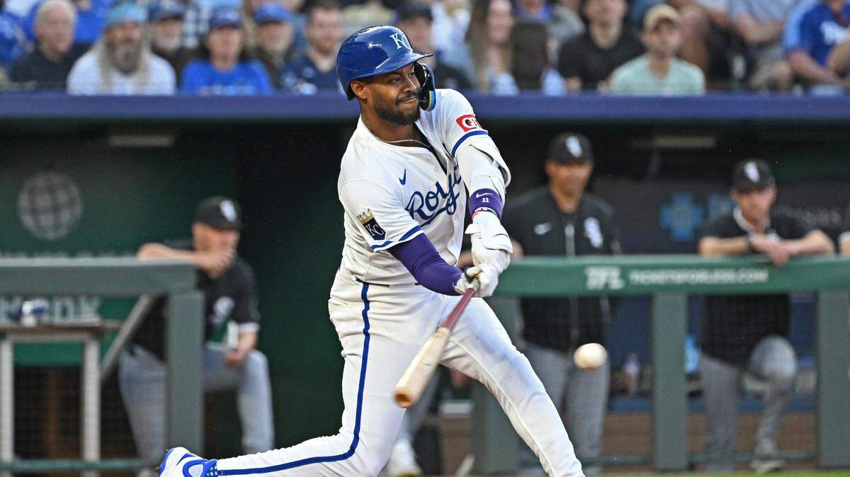 Royals third baseman Maikel Garcia hits an RBI single during a Monday, May 5, 2025 Major League Baseball game against the Chicago White Sox at Kauffman Stadium in Kansas City.