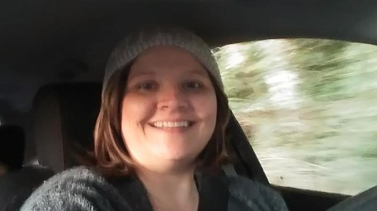 Jennifer Crouch said the Missouri medical licensing board let her doctor off with a “slap on the hand” after determining that he improperly gave her dozens of drugs and violated professional boundaries by starting a sexual relationship with her. Her complaint comes amid other concerns about whether the board is adequately protecting patients from problem doctors.