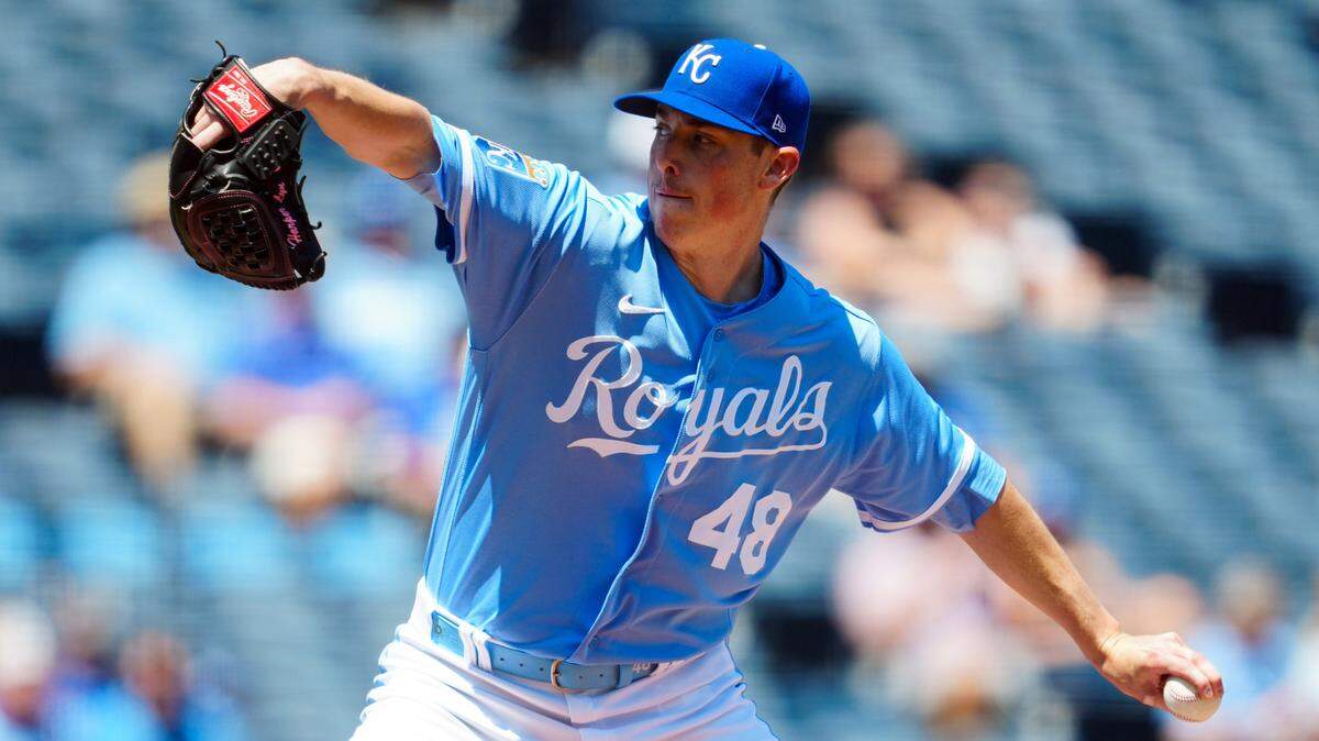 May 7, 2023; Kansas City, Missouri, USA; Kansas City Royals relief pitcher Ryan Yarbrough (48) pitches during the first inning against the Oakland Athletics at Kauffman Stadium. Mandatory Credit: Jay Biggerstaff-USA TODAY Sports