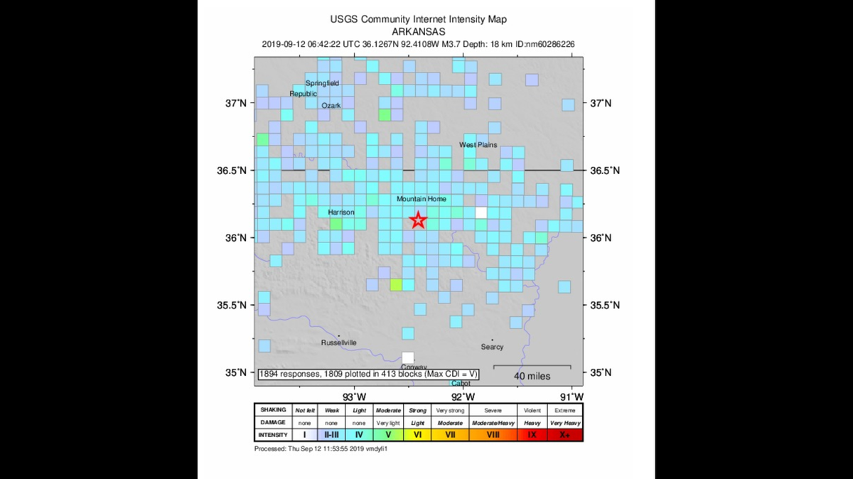 A 3.7 magnitude earthquake rattled parts of Missouri and Arkansas Thursday morning, reports say.