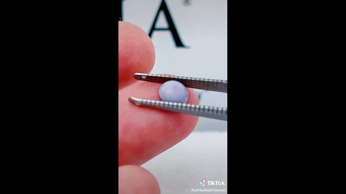 This pearl is valued at $4,071, according to Philadelphia Jewelry Appraisers.