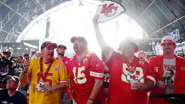 ‘Paint the town red:’ Fans can show pride in Chiefs Kingdom at special NFL Draft events