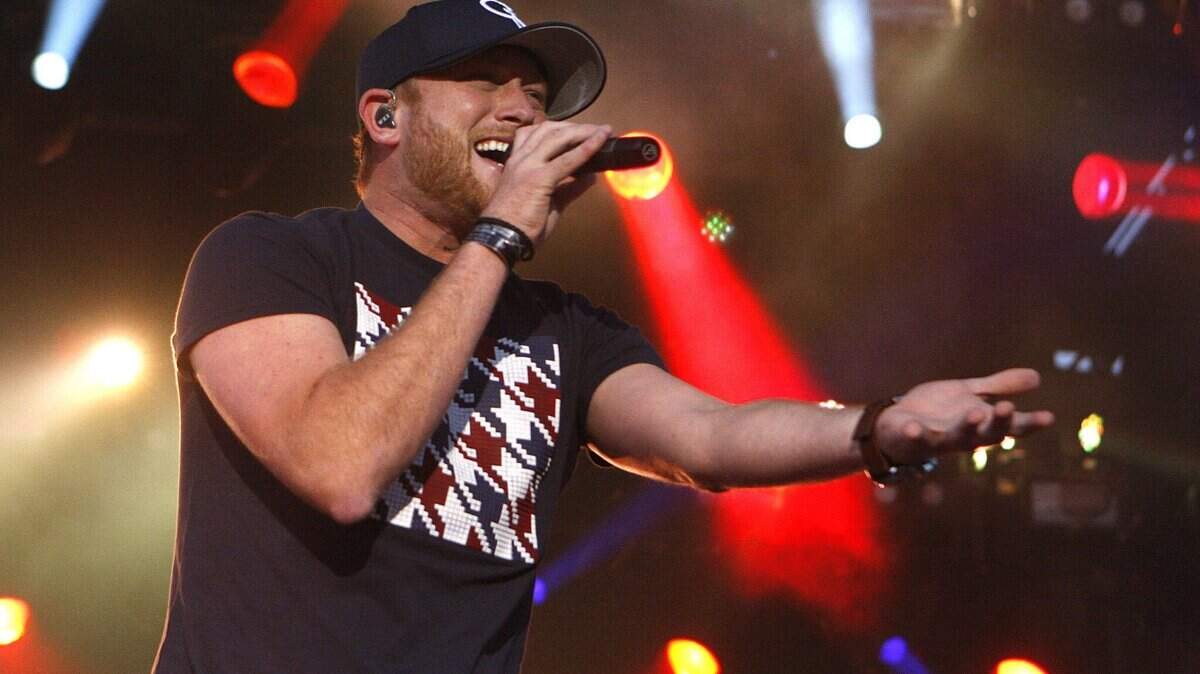 Country music star Cole Swindell will perform in State College on May 23 as part of the free “Commonwealth Concert Series.”