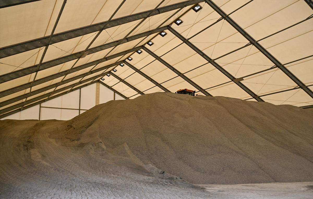 A huge pile of a salt brine mixture used to treat to roads is seen on Friday, Jan. 23, 2025 in Kansas City. Michael Shaw, KC's Public Works Director, said the city began treating the roads a few days ago in preparation. 