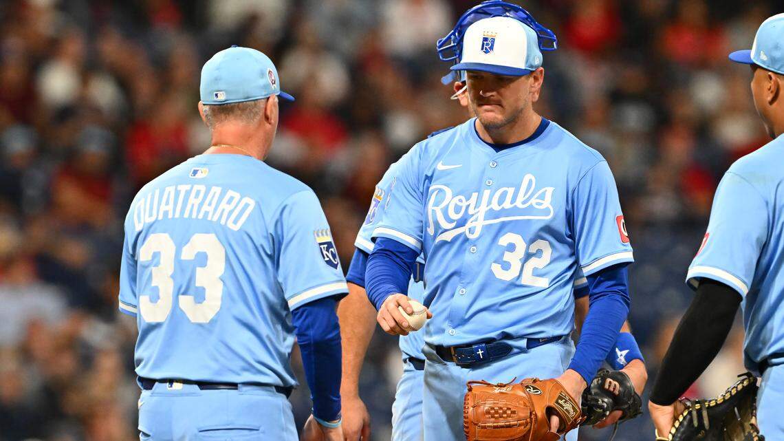 KC Royals pitcher has injured oblique muscle. Here’s how KC plans to compensate