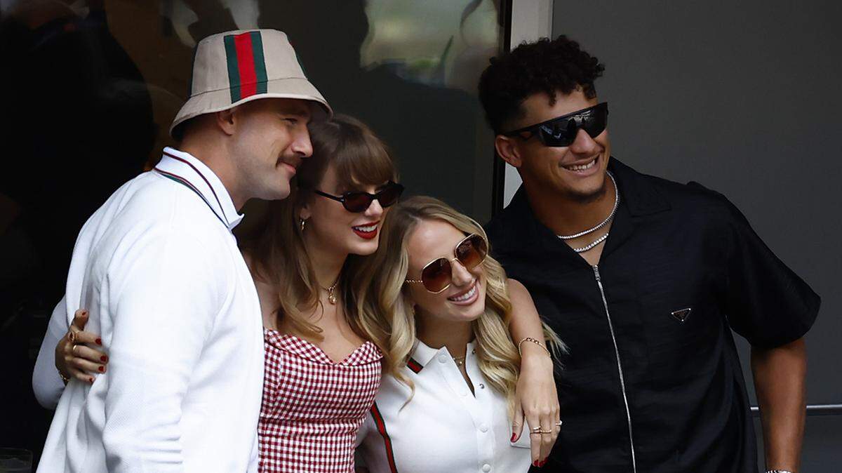 Taylor Swift and Brittany Mahomes might not agree on the issues, but they can still be friends.