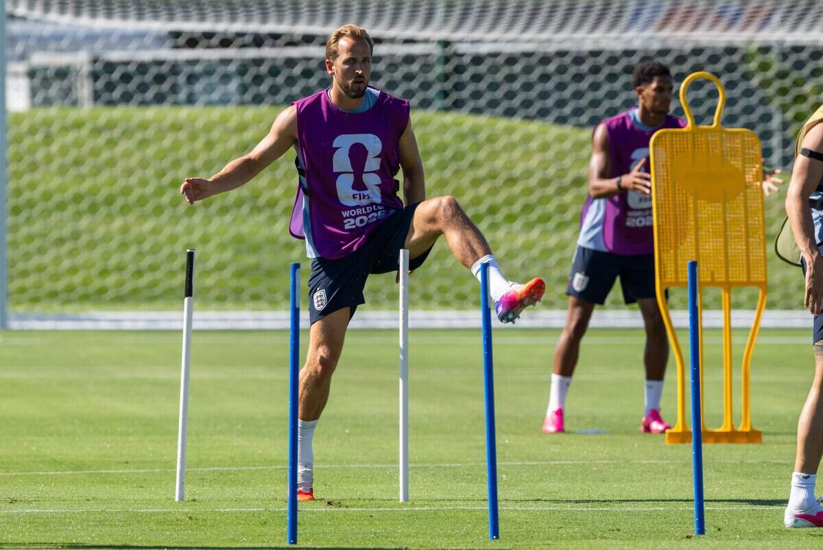 England's Harry Kane warms up during practice on Victory Field at Swope Soccer Village, Saturday, June 13, 2026, in Kansas City. The team will call Prairie Village home during the World Cup.