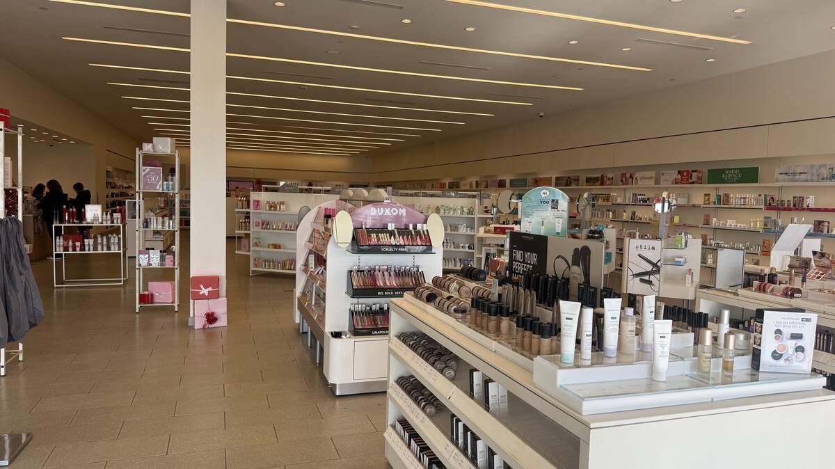 Beauty Brands is closing two locations in the metro.